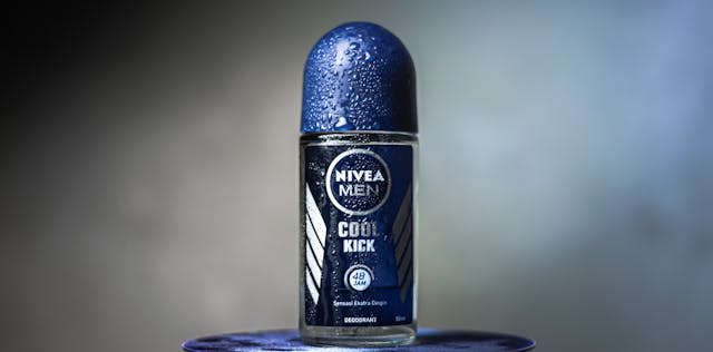 mag deodorant in handbagage?